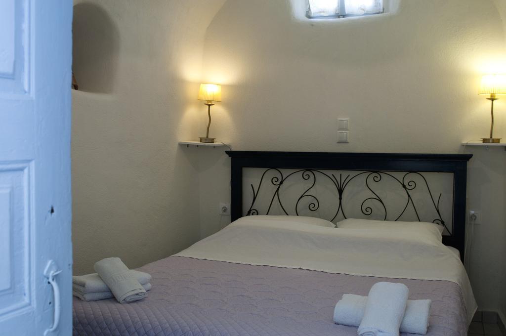 Emmantina Bed and Breakfast Mesaria Eksteriør billede